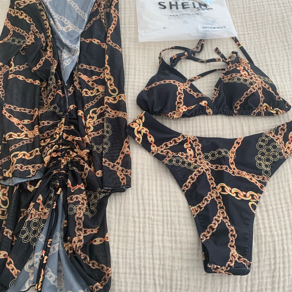 NWOT SHEIN Black and Gold Chain Link Swimsuit Set